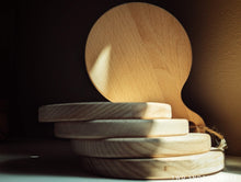 Load image into Gallery viewer, NATURAL WOOD CUTTING BOARD